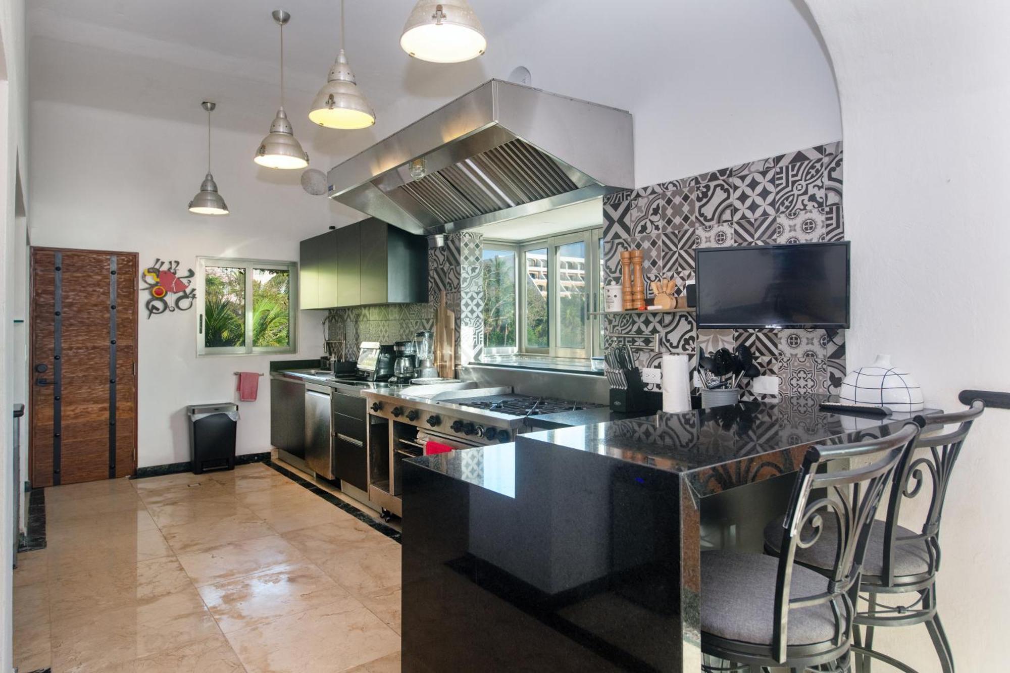 Cascadas, Charming Great Location With Pool & Garden Apartment Cancun